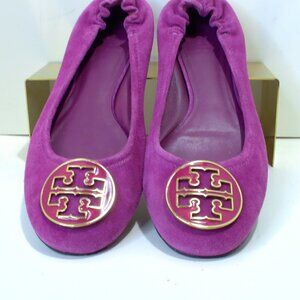 Tory Burch Purplish Pink Ballet Flats in Suede, with Tory Burch Monogram. S/8M